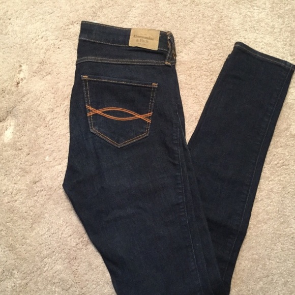 Abercrombie & Fitch Super Skinny Dark Wash Jeans - Picture 2 of 3